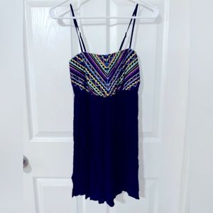 Forever 21 dress size small. Great condition, barely worn.